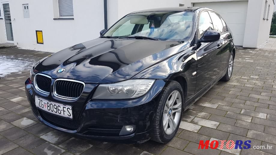 2011' BMW Serija 3 318D photo #1