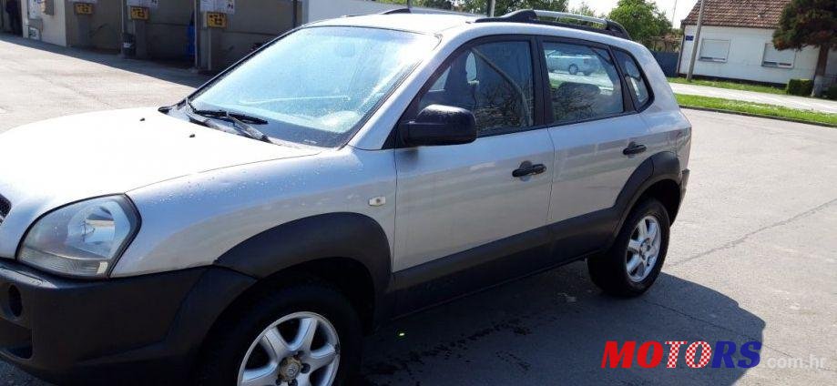2005' Hyundai Tucson 2Wd 2,0 Gl photo #1