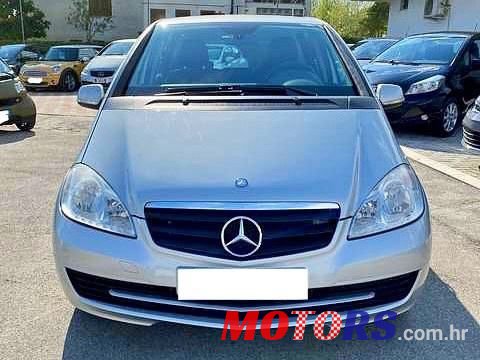 2011' Mercedes-Benz A-Klasa photo #2