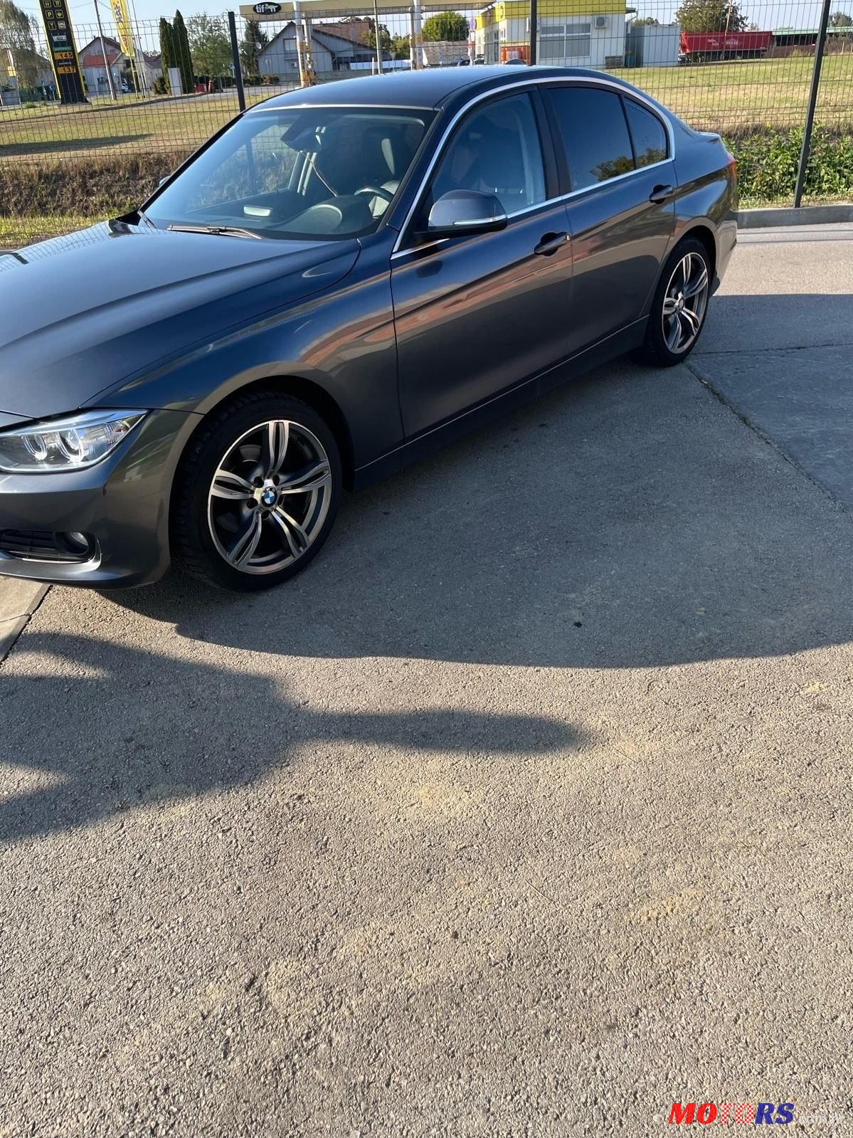 2013' BMW Serija 3 316D photo #4