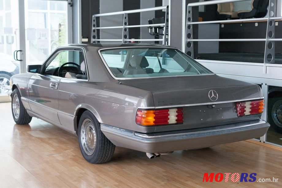 1986' Mercedes-Benz 126 560 photo #4