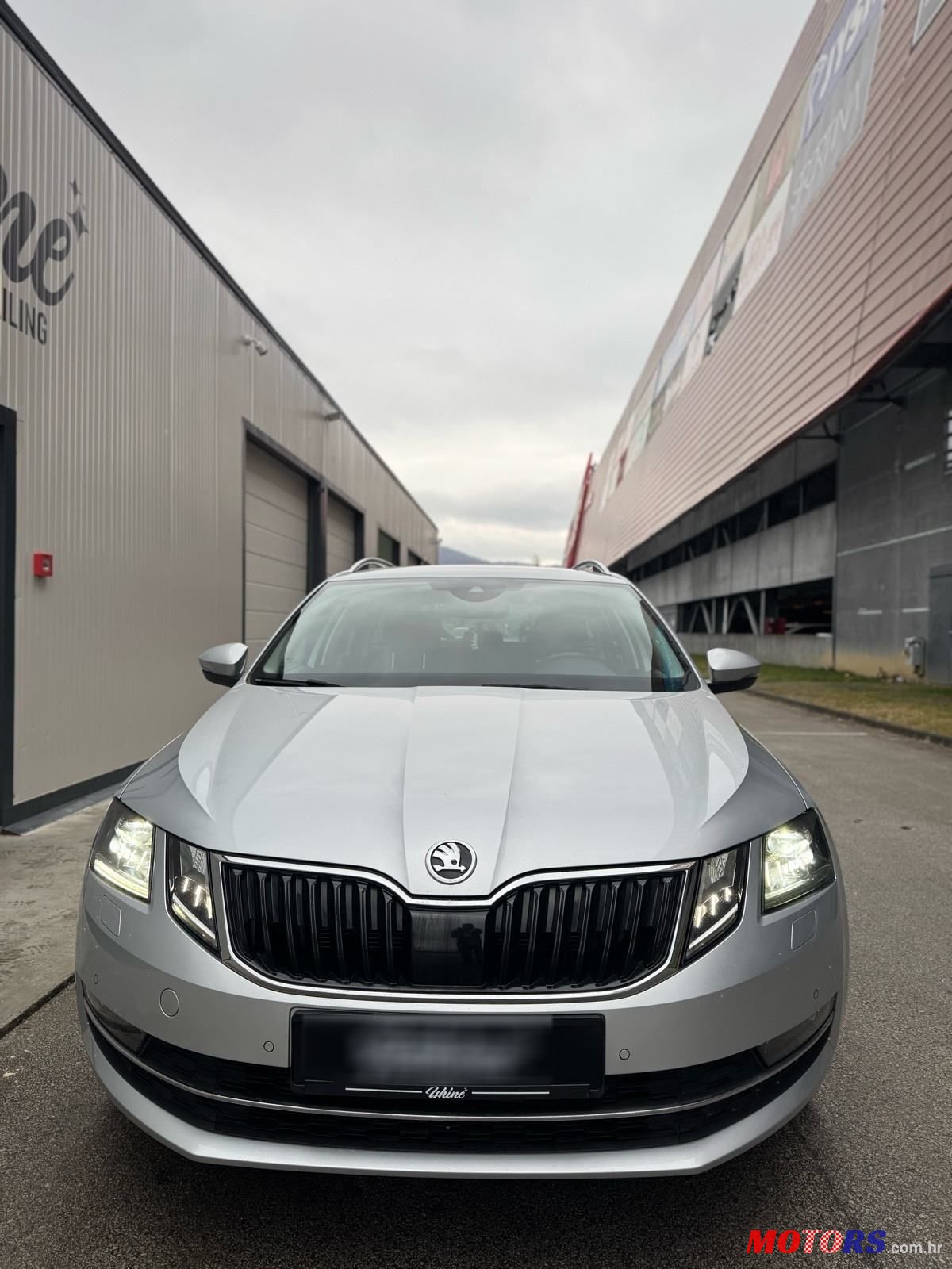 2018' Skoda Octavia Combi photo #2