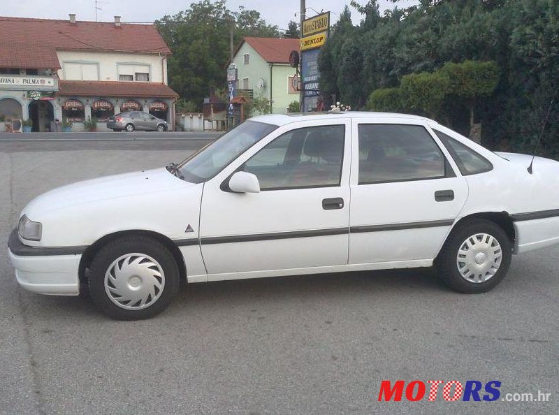 1993' Opel Vectra 2,0 I photo #1