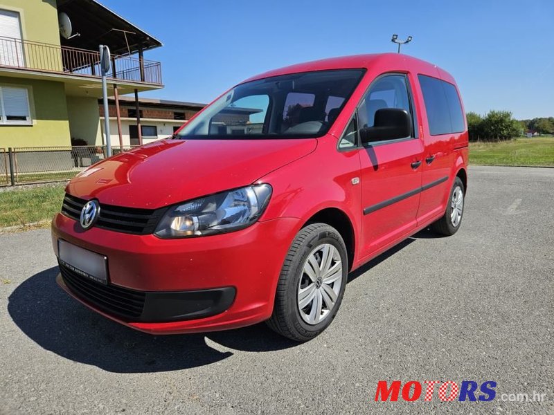 2015' Volkswagen Caddy 1,6 Tdi Bmt photo #1