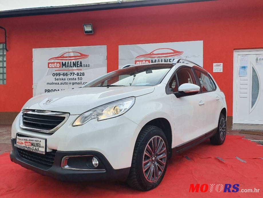 2014' Peugeot 2008 photo #2