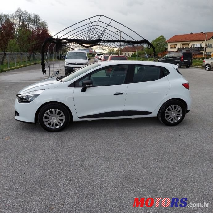 2015' Renault Clio Dci 75 photo #4
