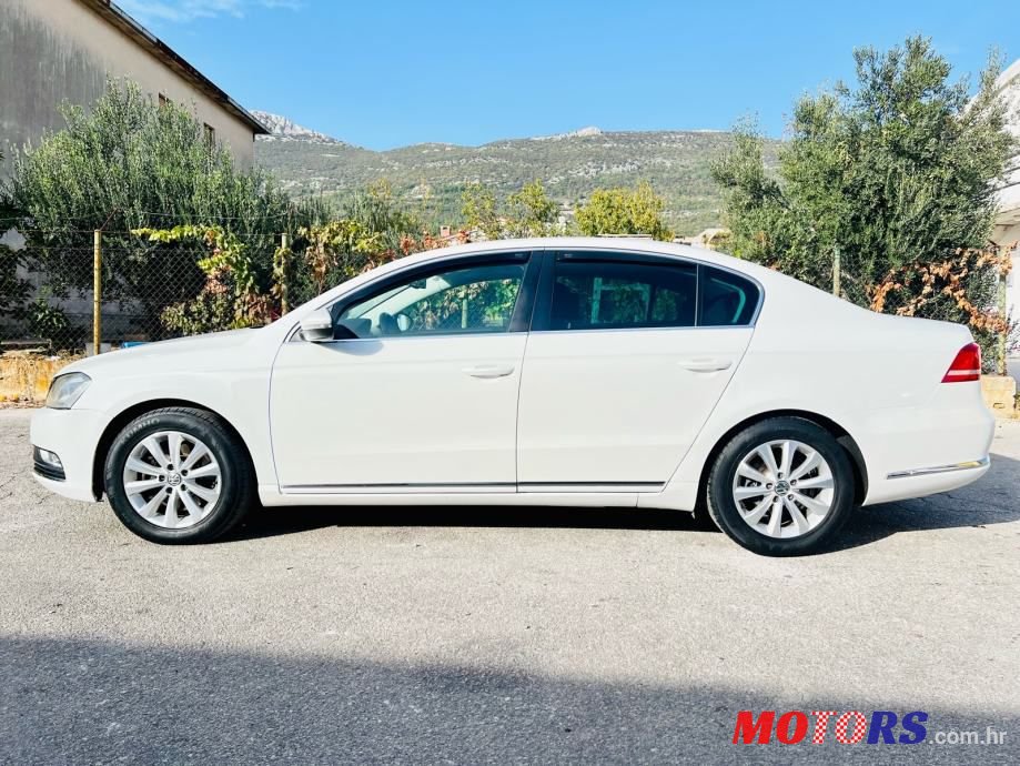 2012' Volkswagen Passat photo #6