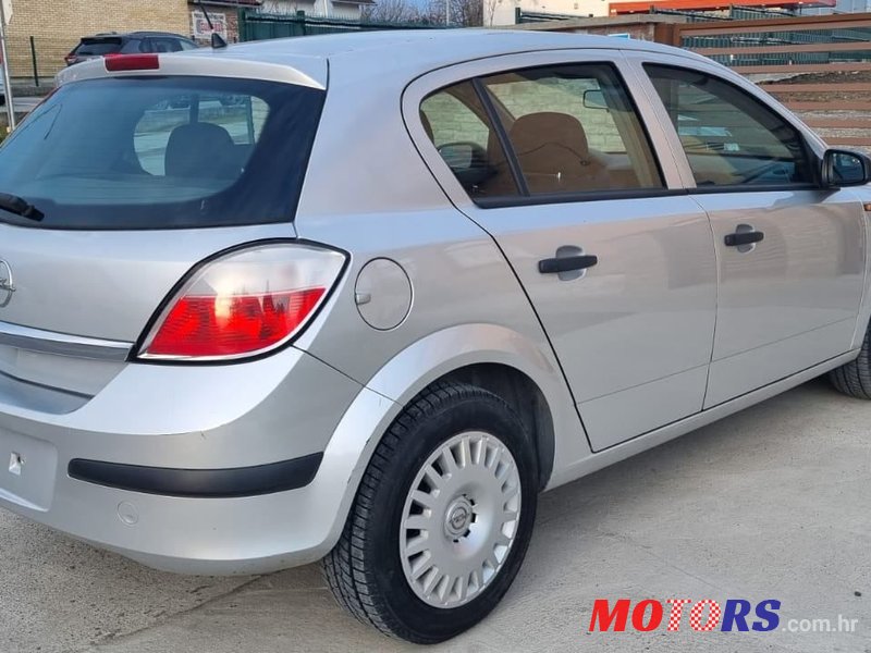 2006' Opel Astra 1,4 photo #5