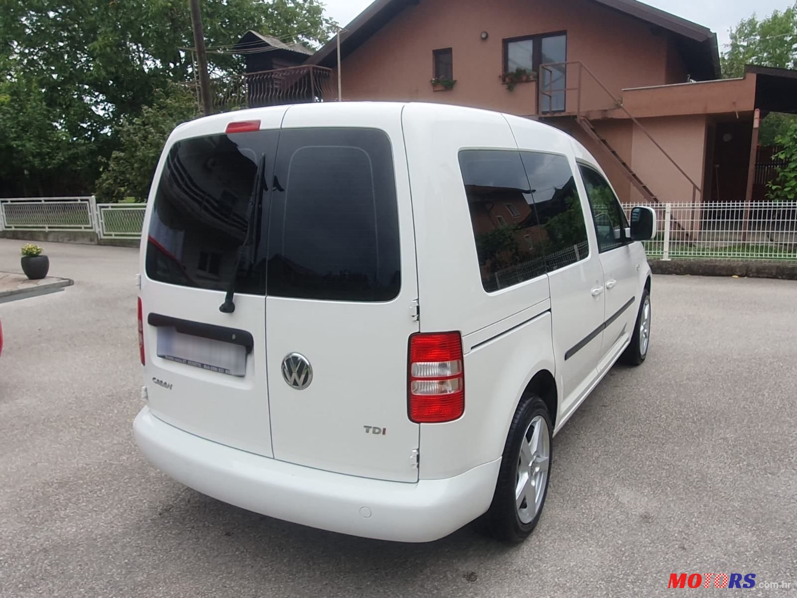2015' Volkswagen Caddy 1,6 Tdi photo #3