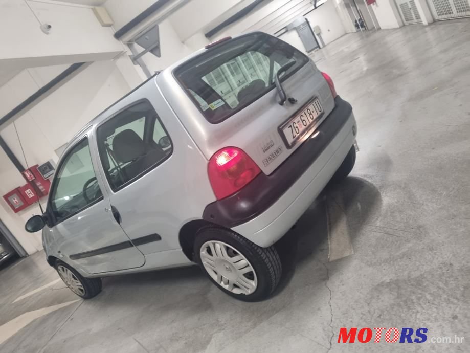 2002' Renault Twingo 1,2 16V photo #5