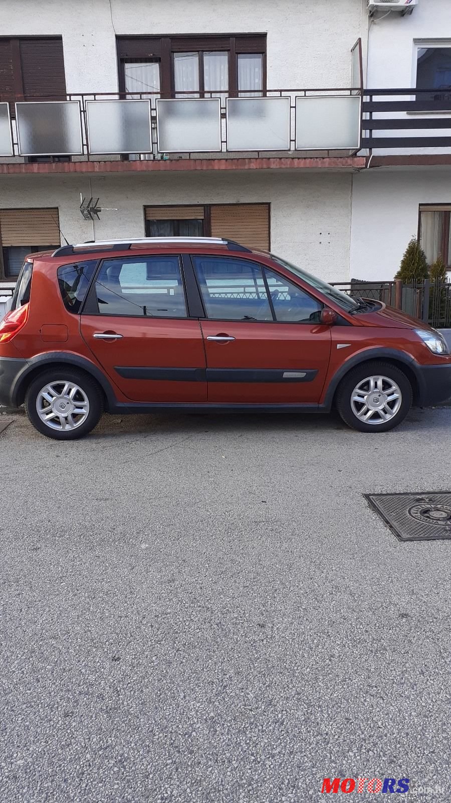 2008' Renault Scenic 1,6 16V photo #5