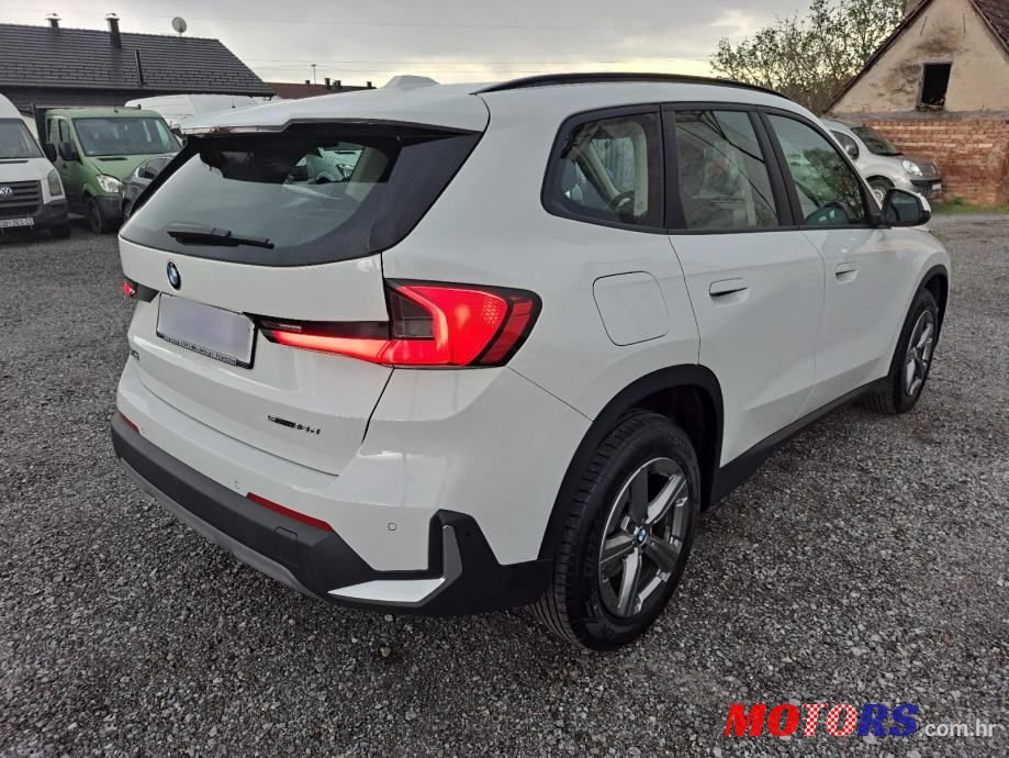 2022' BMW X1 Sdrive18D photo #6
