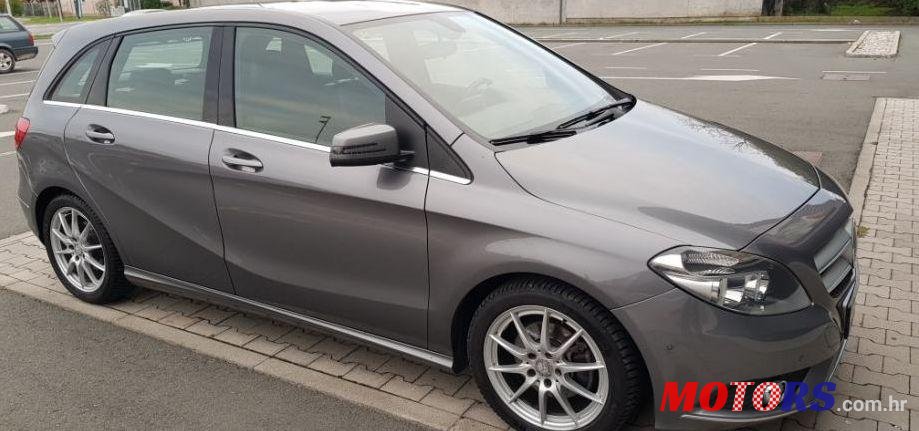 2014' Mercedes-Benz B-Klasa 180 Cdi photo #1