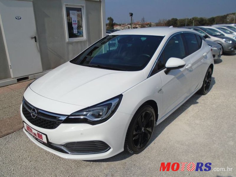 2017' Opel Astra 1.6 Cdti photo #1