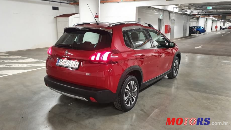 2016' Peugeot 2008 photo #6