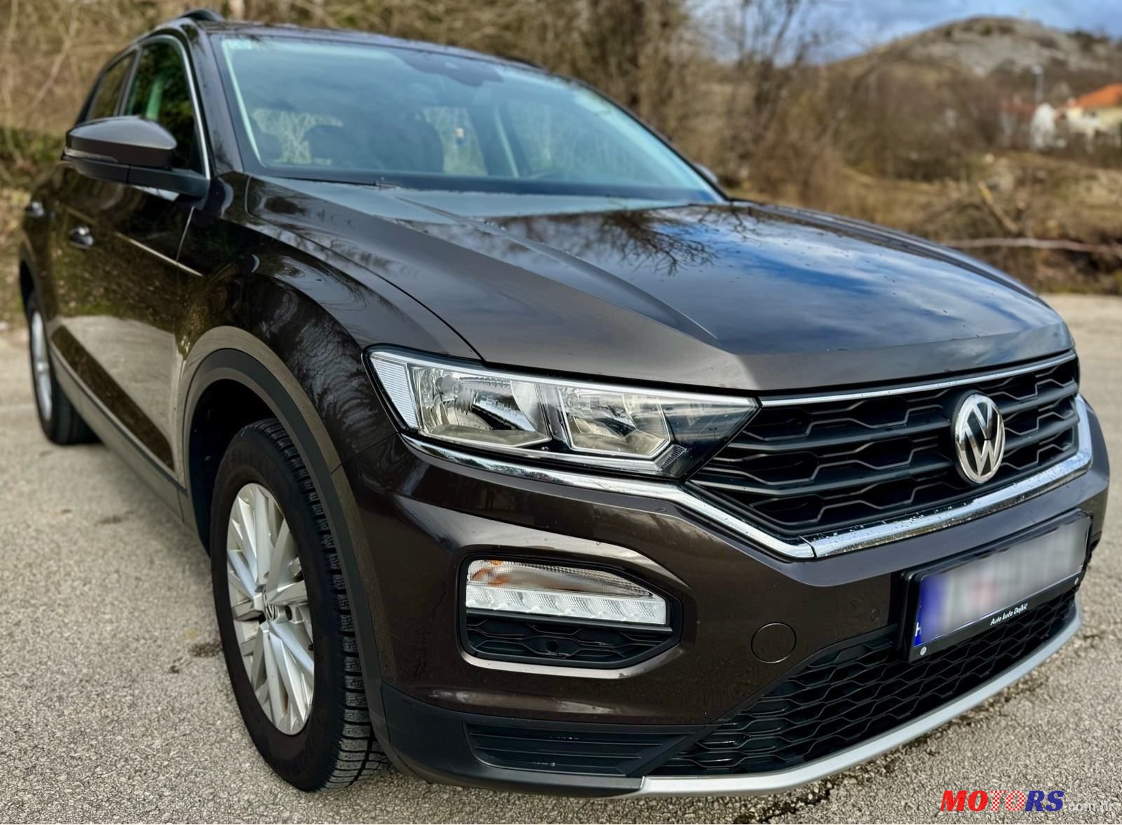 2018' Volkswagen T-Roc 1,0 Tsi photo #1