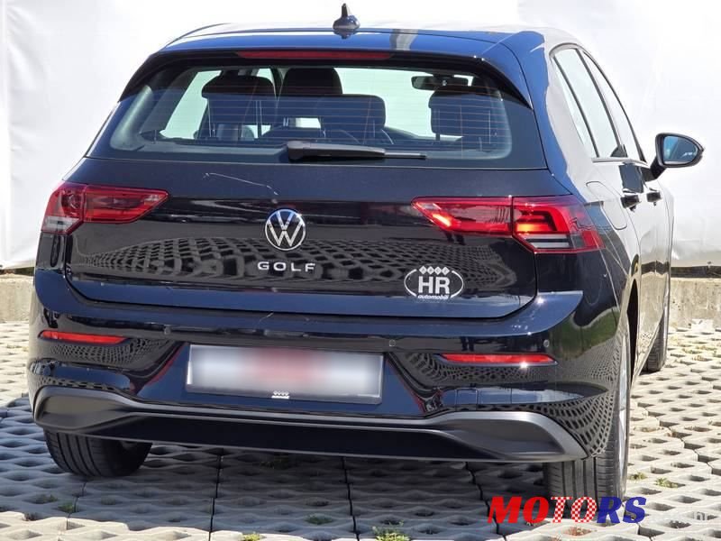 2020' Volkswagen Golf VIII 1,5 Tsi photo #3