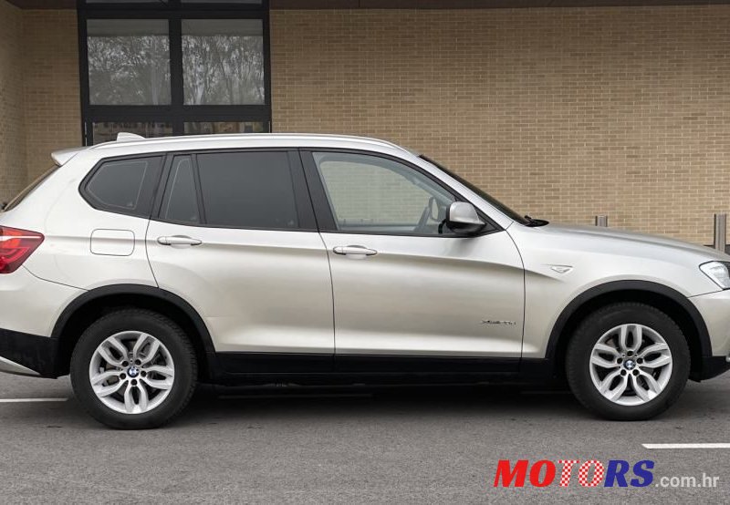 2011' BMW X3 Xdrive20D photo #6