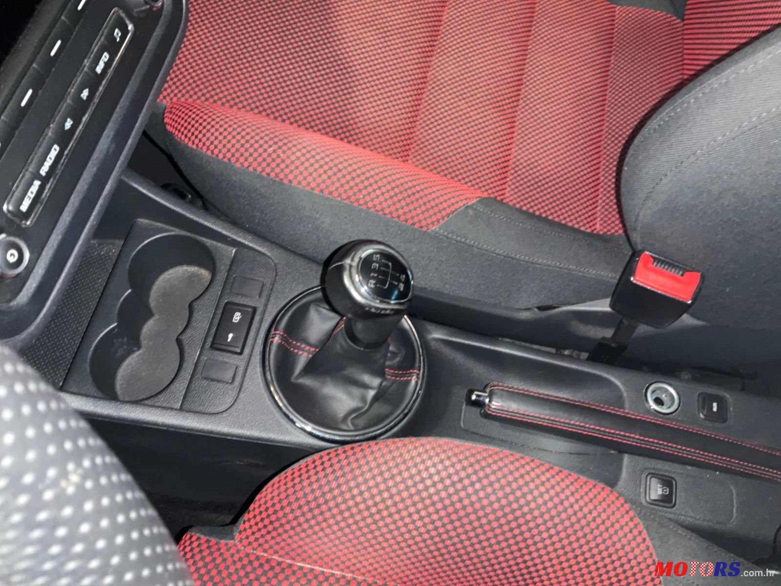 2012' Skoda Fabia 1,6 Tdi photo #6