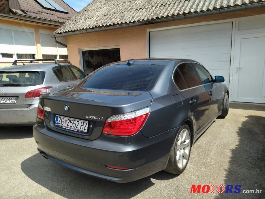 2008' BMW Serija 5 525D photo #5