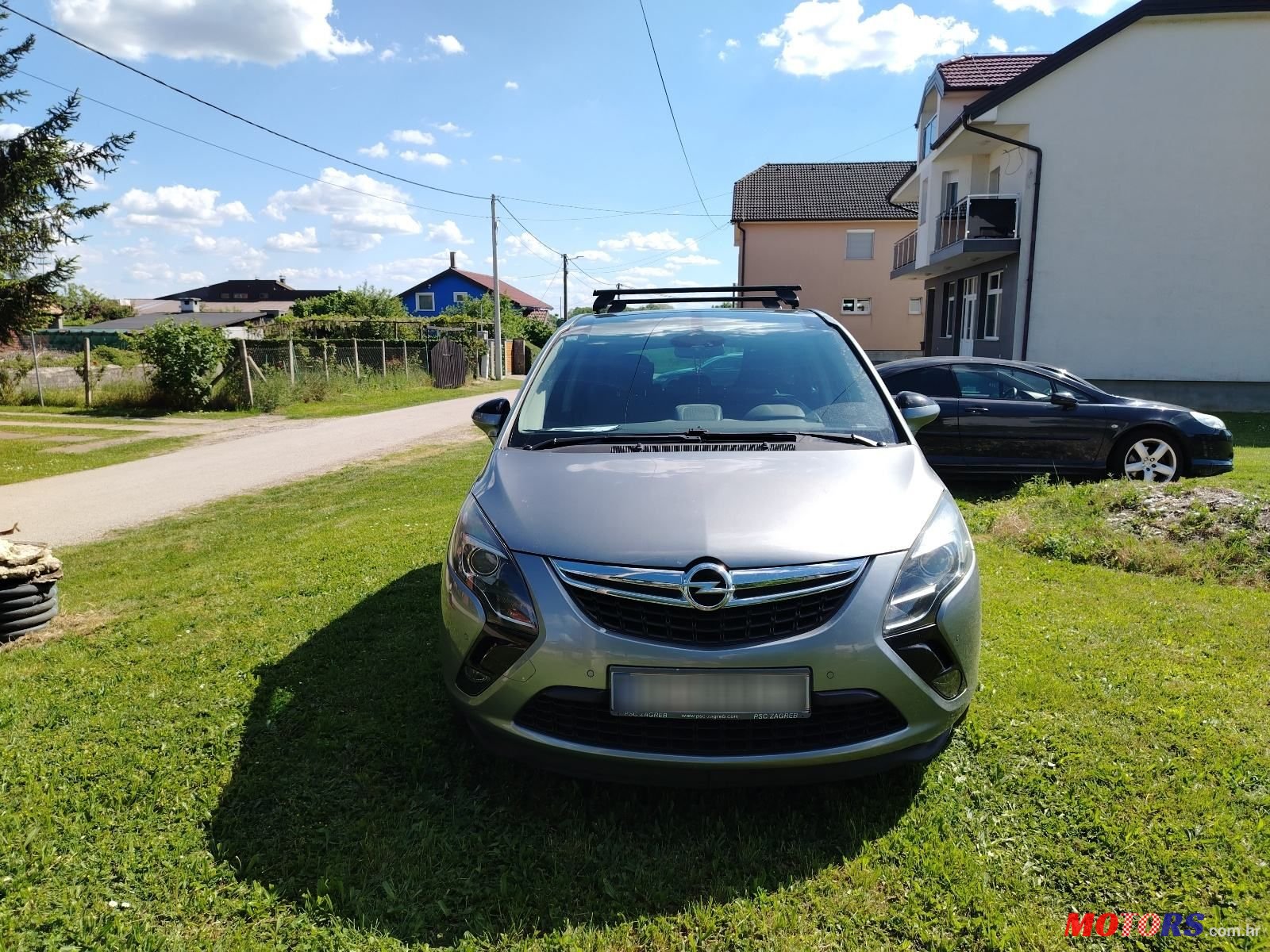 2012' Opel Zafira 2,0 photo #1