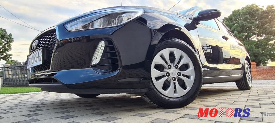 2018' Hyundai i30 photo #3