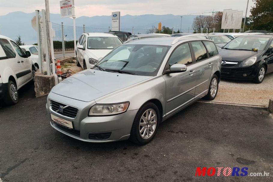2008' Volvo V50 1,6 D photo #1