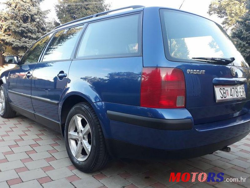 1998' Volkswagen Passat Variant photo #2