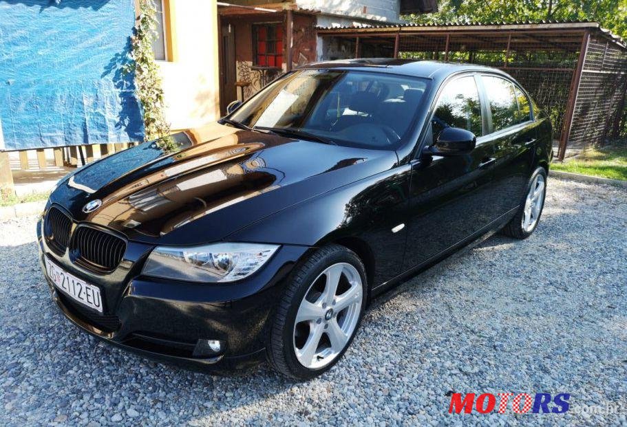 2011' BMW Serija 3 318D photo #1