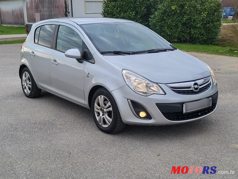 2013' Opel Corsa 1,3 Cdti photo #3