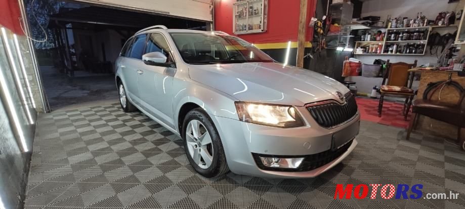 2014' Skoda Octavia Combi photo #1