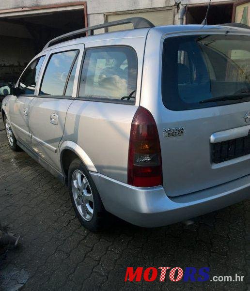 2003' Opel Astra Karavan 1.7 Dti photo #2