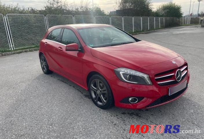 2013' Mercedes-Benz A-Klasa 180 Cdi photo #1