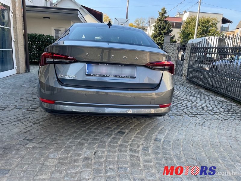 2023' Skoda Octavia 2,0 Tdi photo #6
