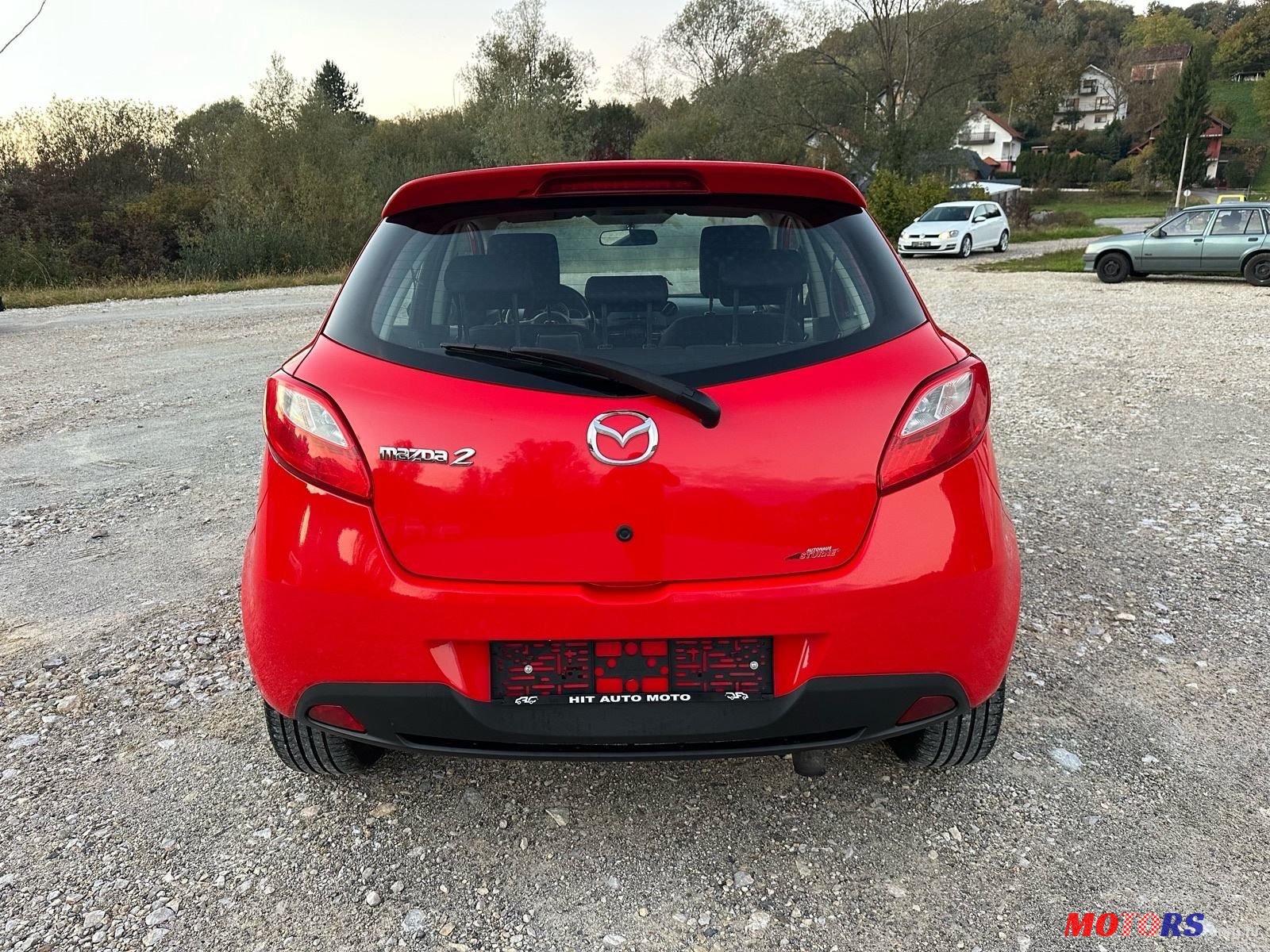 2013' Mazda 2 2 Cd95 photo #6