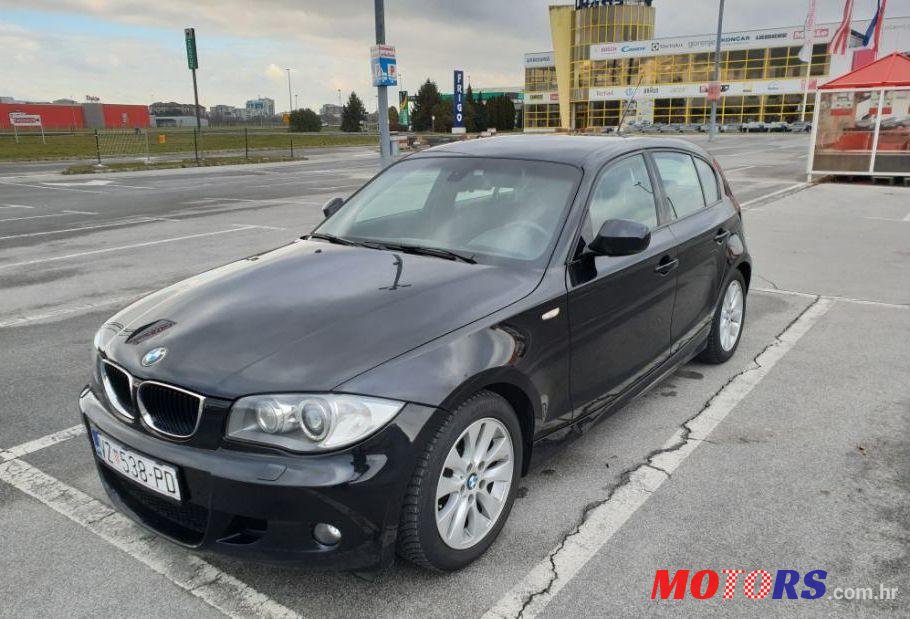 2011' BMW Serija 1 M photo #1