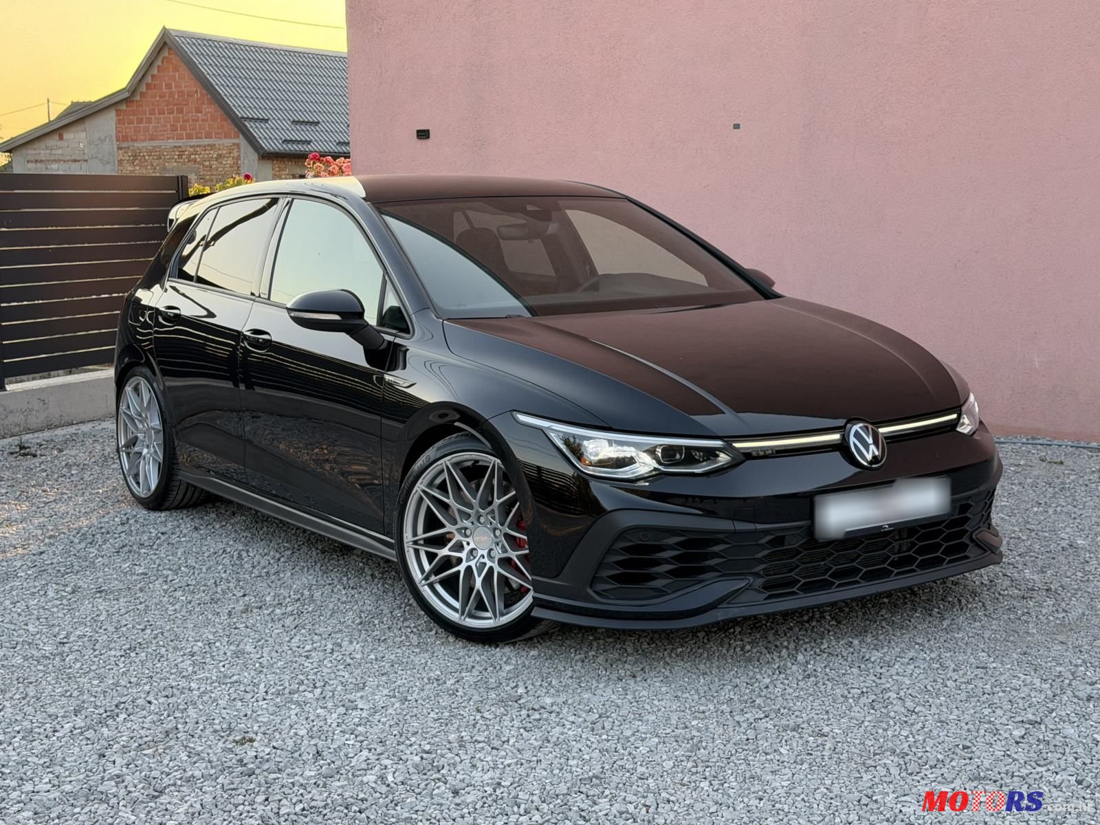 2022' Volkswagen Golf VIII 2,0 Tsi photo #1