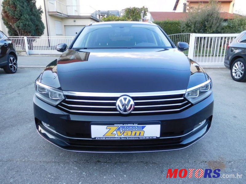 2015' Volkswagen Passat Variant photo #2