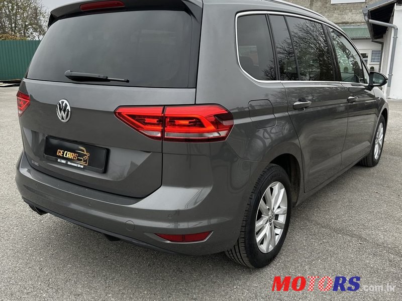 2016' Volkswagen Touran 2,0 Tdi photo #6