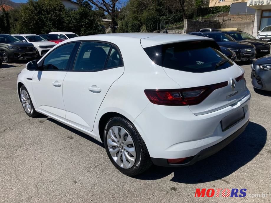 2019' Renault Megane Blue Dci 95 photo #3