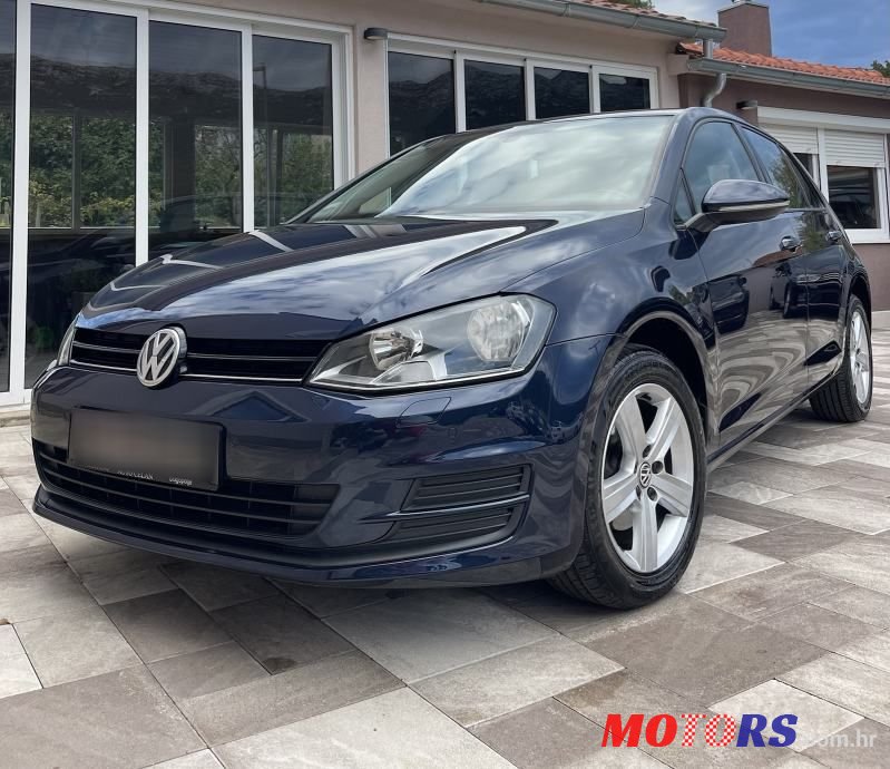 2014' Volkswagen Golf 7 1,6 Tdi Bmt photo #2