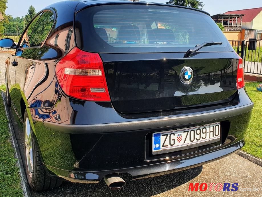 2008' BMW Serija 1 118D photo #6