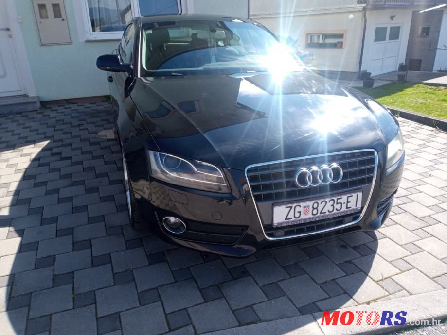 2010' Audi A5 Sportback photo #2