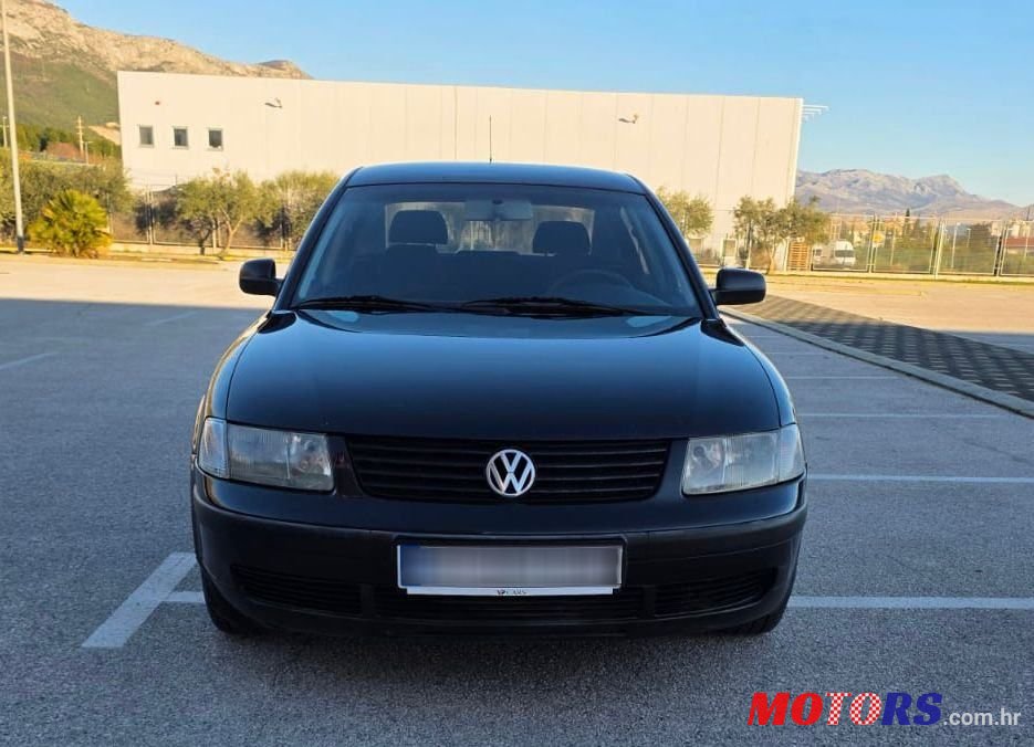 2000' Volkswagen Passat 1,9 Tdi photo #2