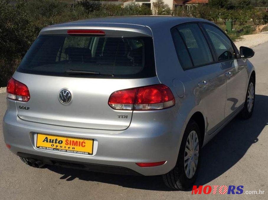 2009' Volkswagen Golf VI 2,0 Tdi photo #1