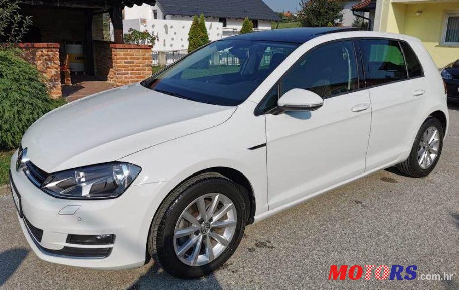 2015' Volkswagen Golf VII photo #1