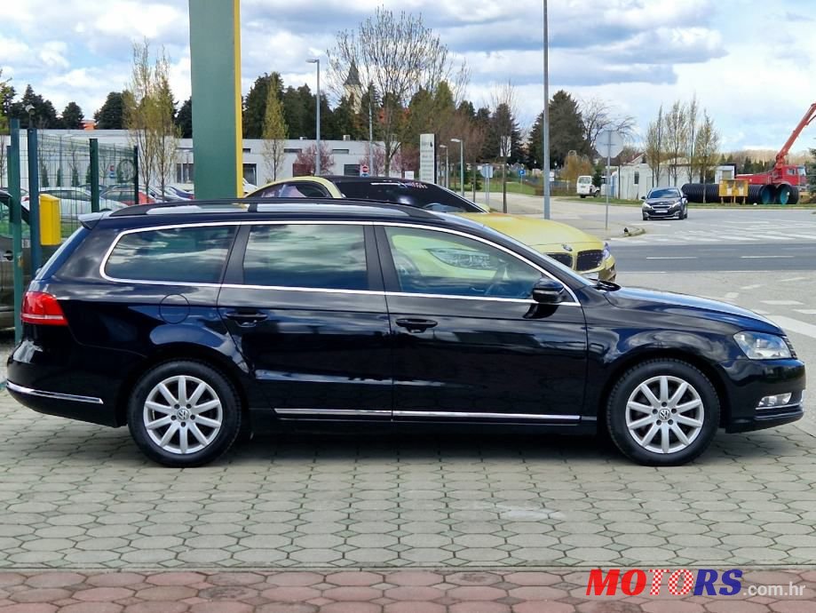 2013' Volkswagen Passat photo #5