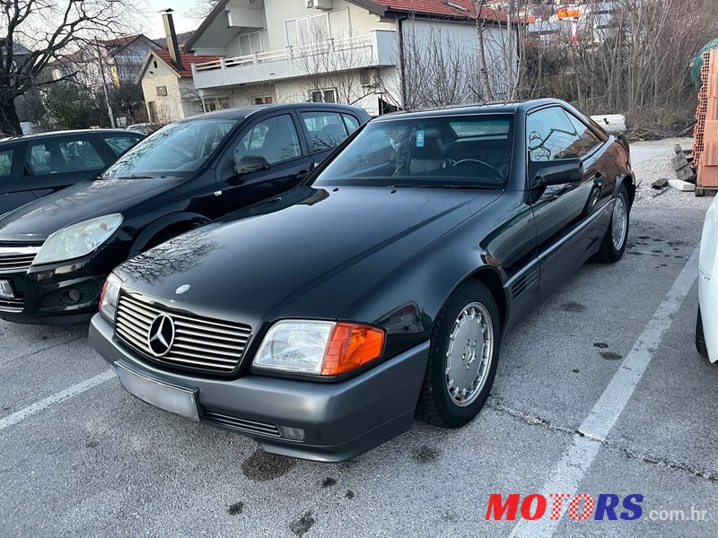 1991' Mercedes-Benz SL 300 photo #3