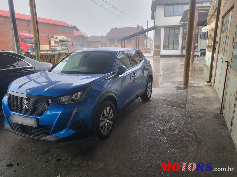 2020' Peugeot 2008 1,2 Puretech photo #3