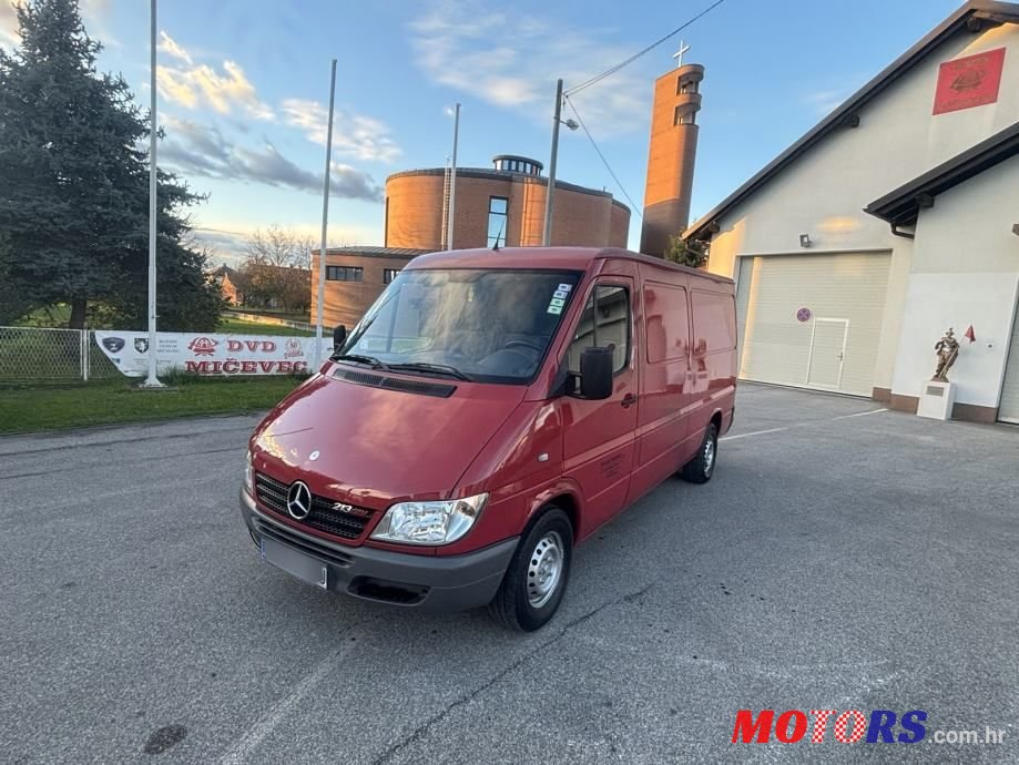 2003' Mercedes-Benz Sprinter photo #1